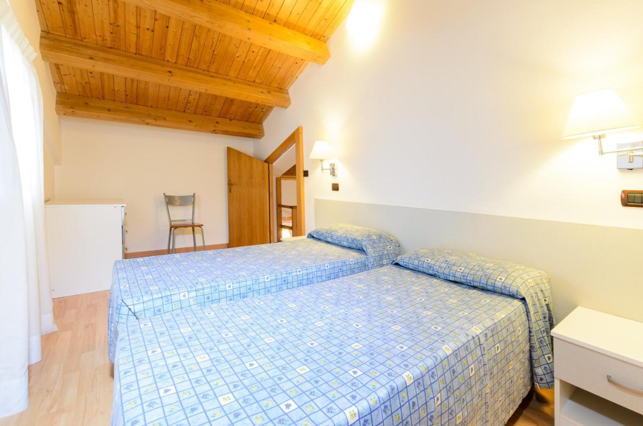 Le Tartarughe Aparthotel Letojanni Kültér fotó